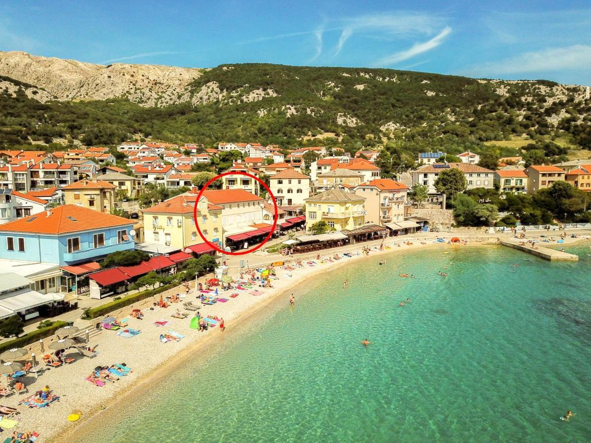 Apartment Bojan With Terrace And Sea View Baška Eksteriør bilde